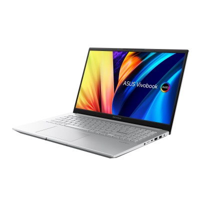 Ноутбук Asus VivoBook 15 OLED M6500XU-MA106 Ryzen 9 7940HS 16Gb SSD1Tb NVIDIA GeForce RTX4050 6Gb 15.6" OLED 2.8K (2880x1620) noOS silver WiFi BT Cam (90NB1202-M00440)